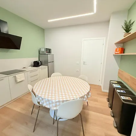 Bergamoinluxe 3* ברגמו